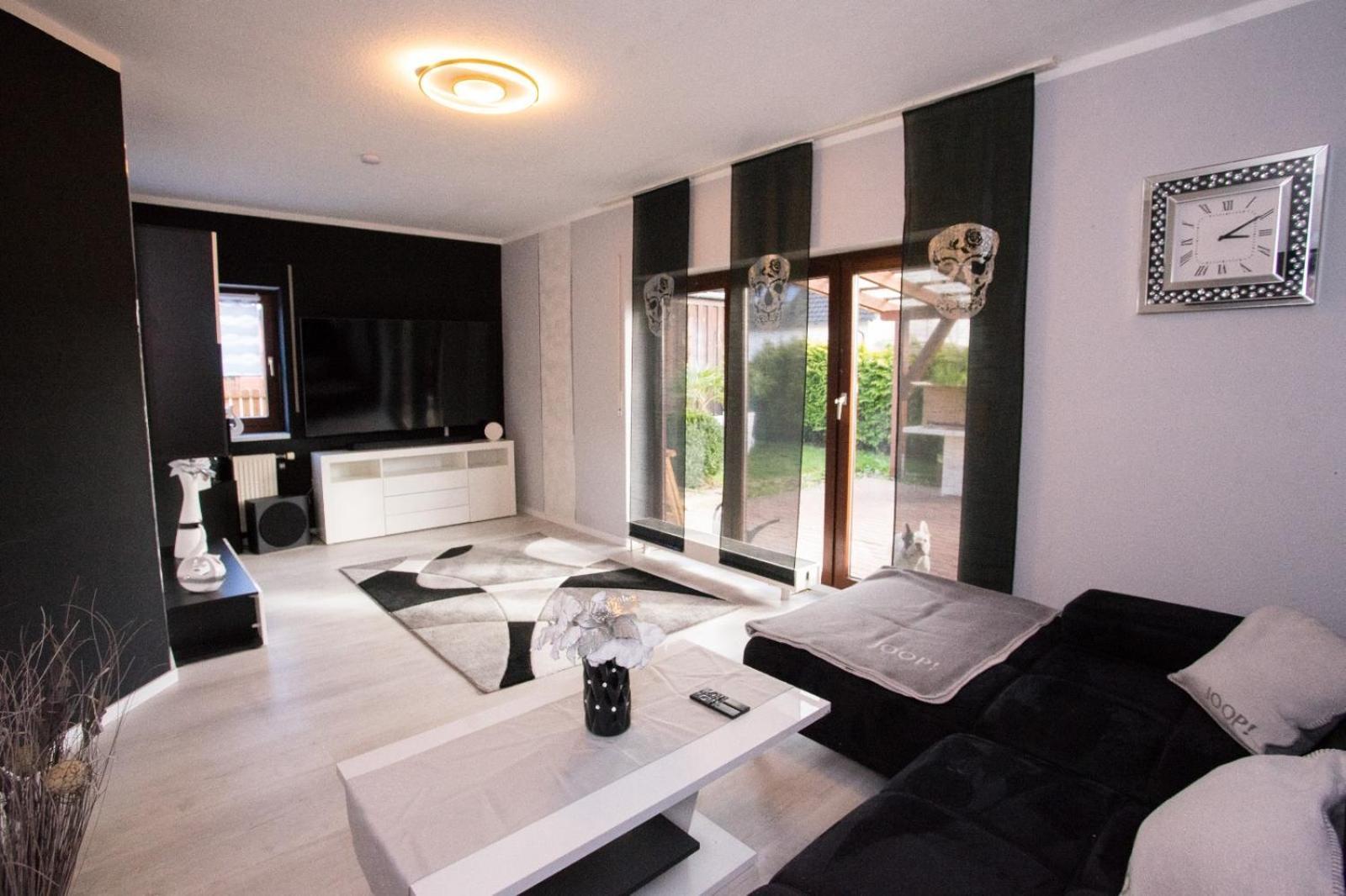 Zum Kaeutzchen 120Qm Ferienhaus 8 Personen 4 Schlafzimmer Nossentiner Huette Εξωτερικό φωτογραφία