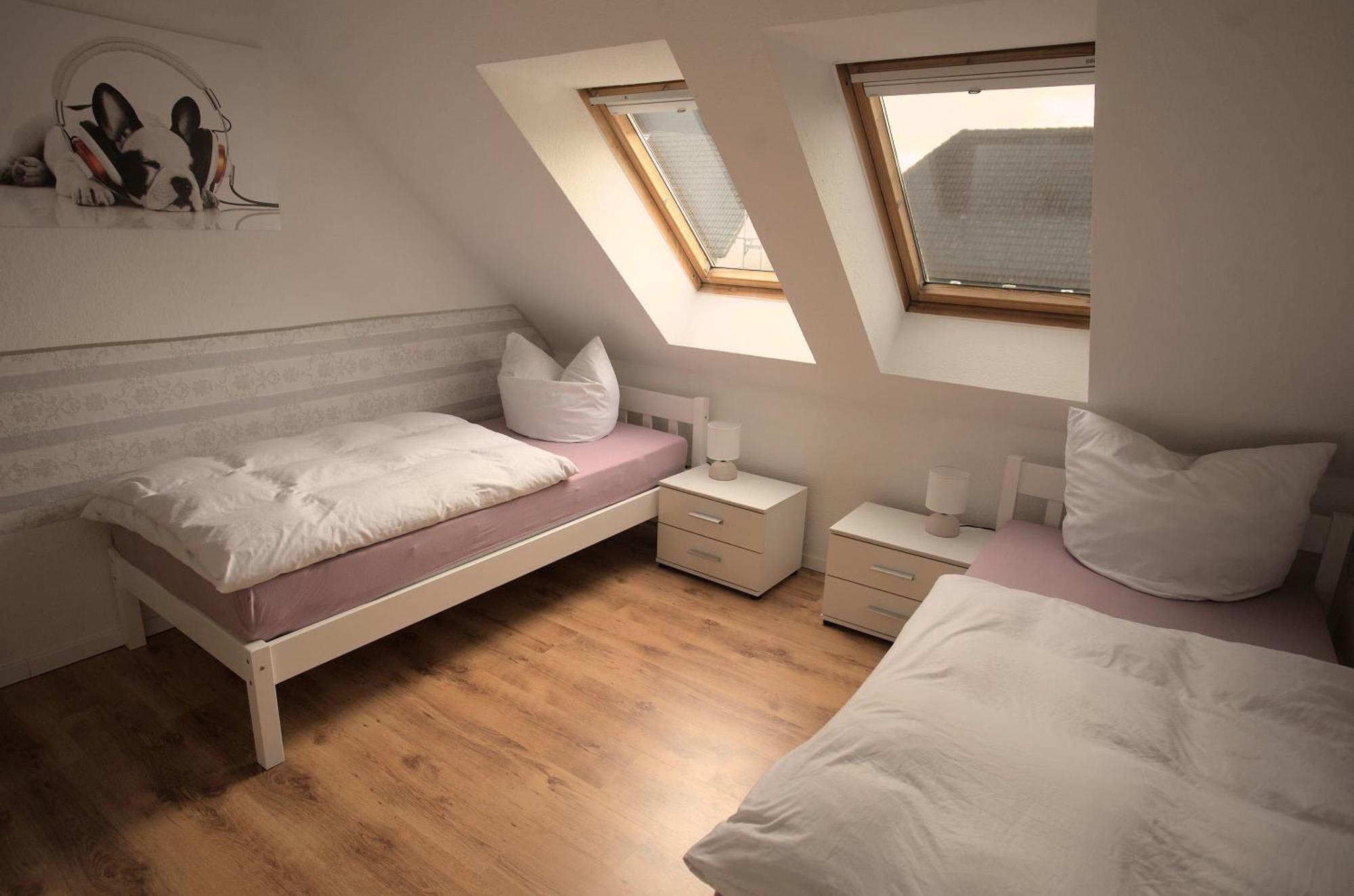 Zum Kaeutzchen 120Qm Ferienhaus 8 Personen 4 Schlafzimmer Nossentiner Huette Εξωτερικό φωτογραφία